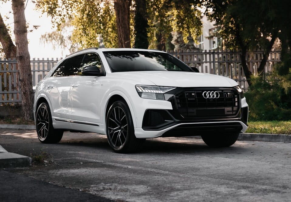 AudiQ8
