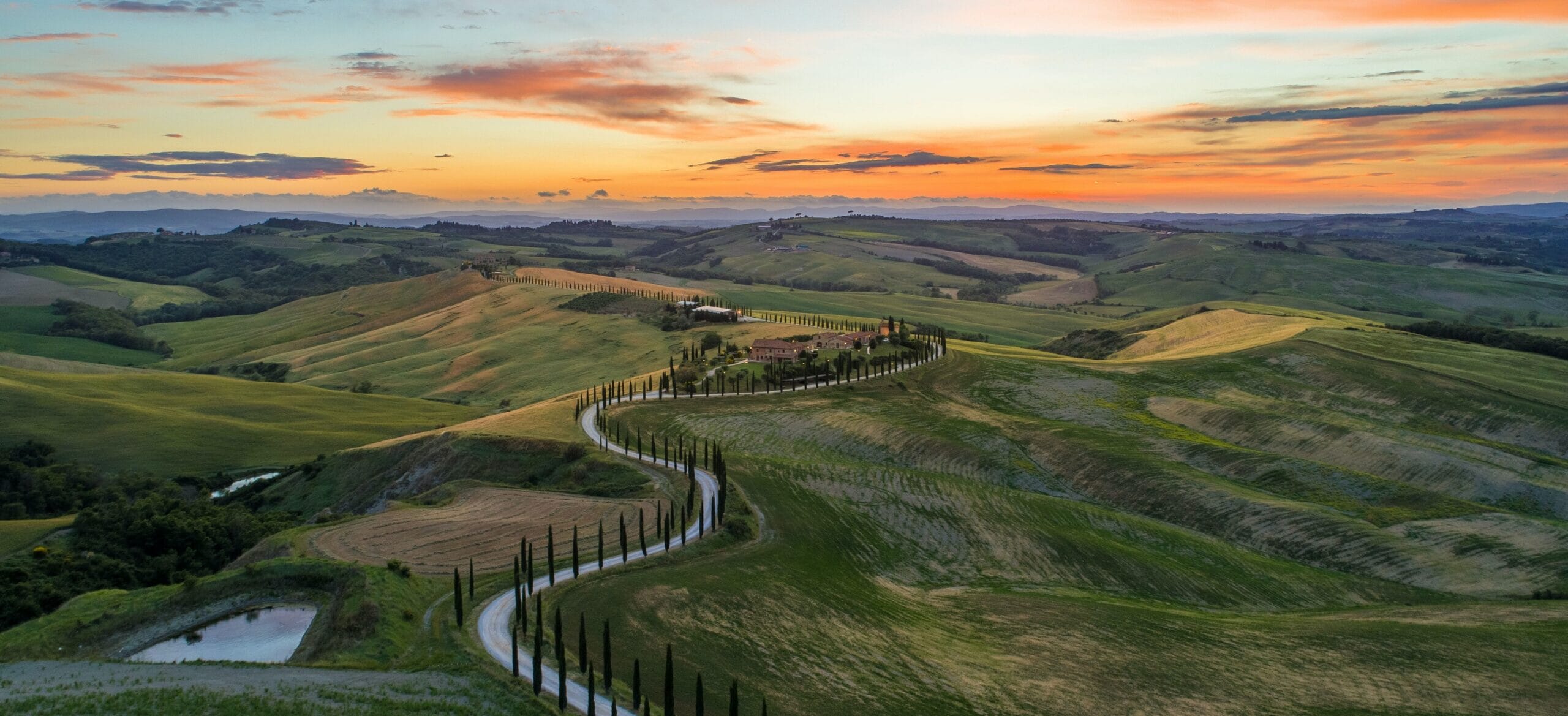 luca-micheli-r9RW20TrQ0Y-unsplash-scaled