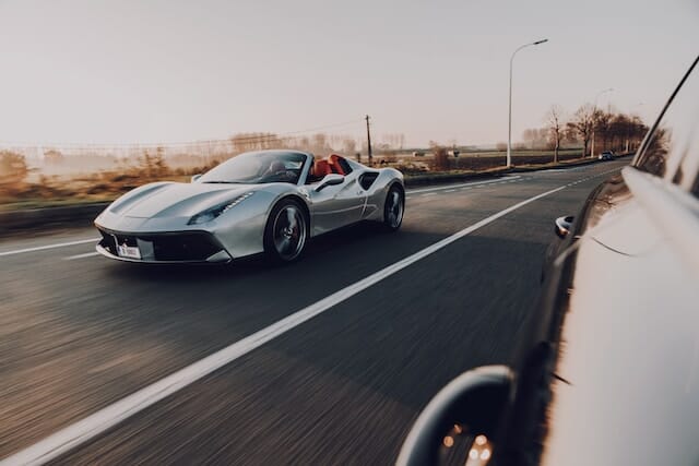 Ferrari-488-spider